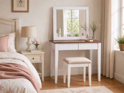 Jasmine Dresser